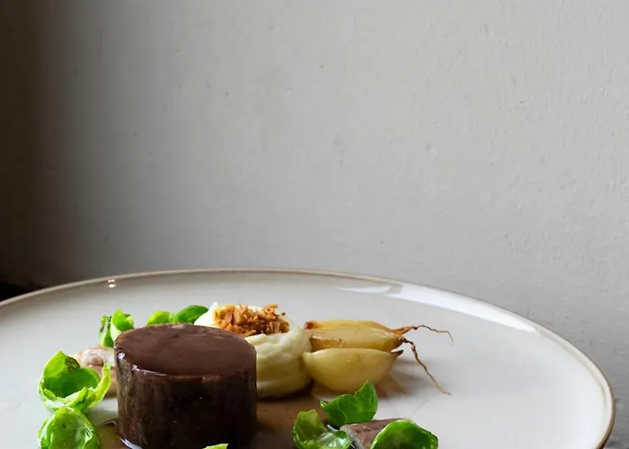 Oys Maastricht Retreat, A Leading Of The World Эйсден